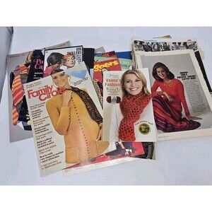 VINTAGE KNITTING CROCHET PAMPHLETS INSTRUCTIONS PATTERNS DESIGN BOOK LOT 70S 80S